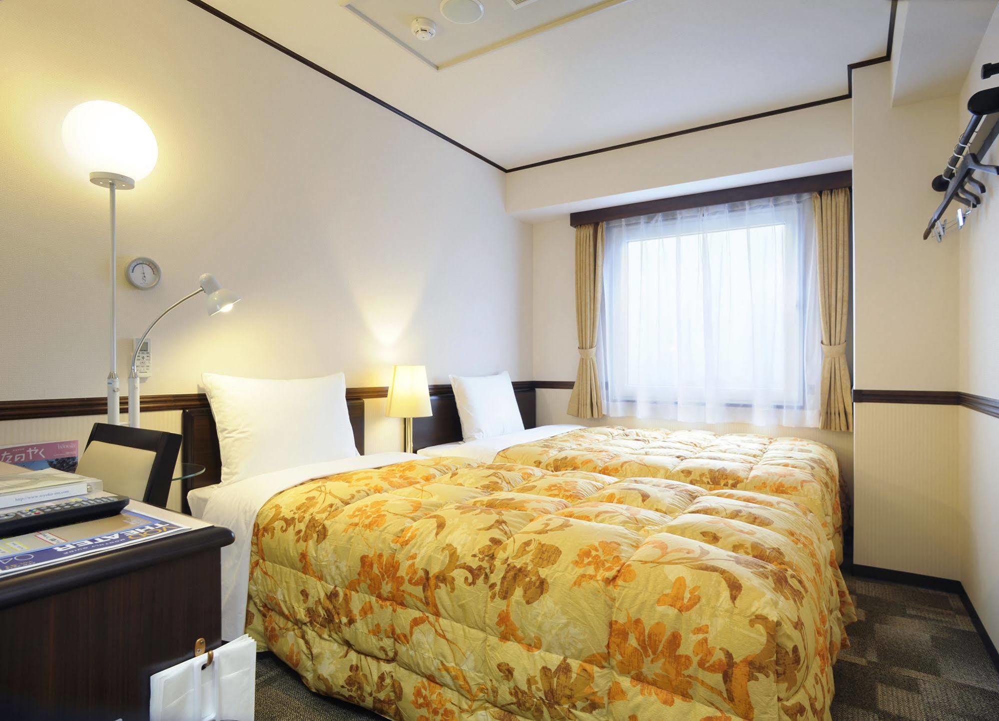Toyoko Inn Oita Nakatsu Ekimae Eksteriør billede